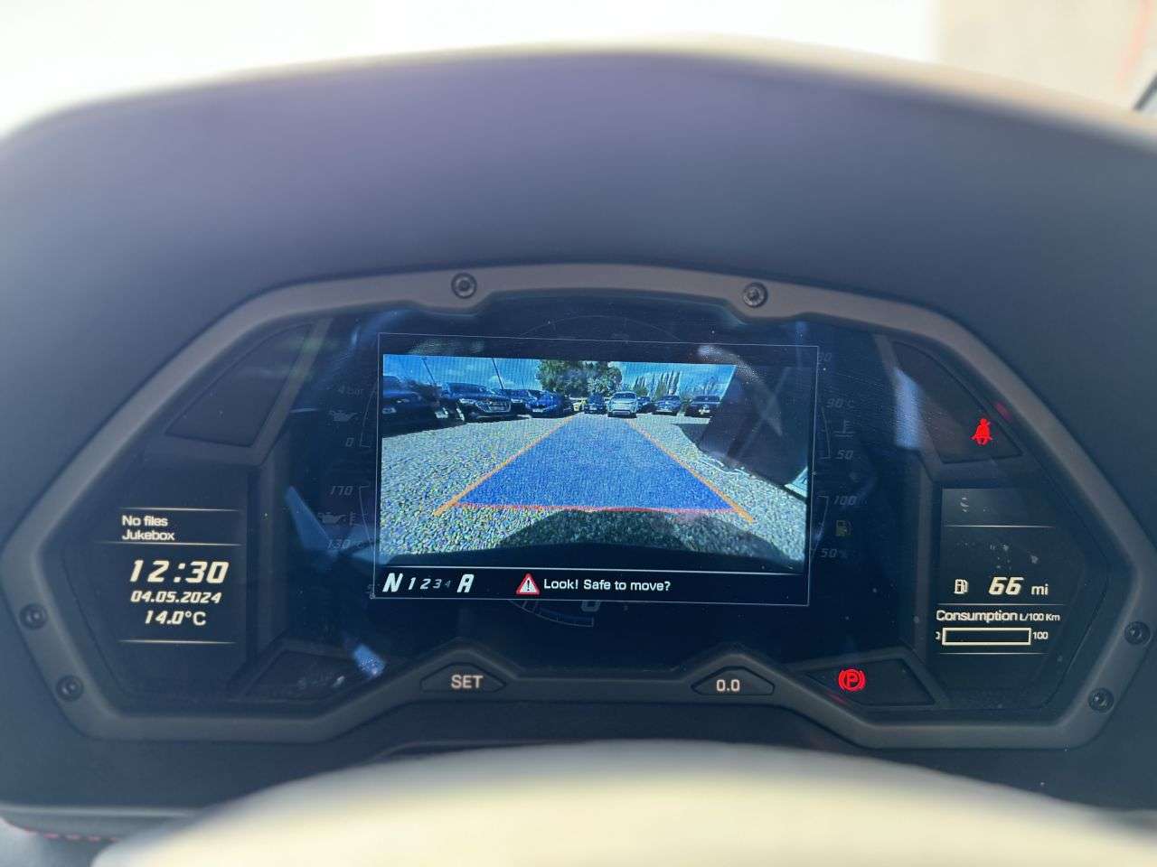 null LAMBORGHINI AVENTADOR null LAMBORGHINI AVENTADOR