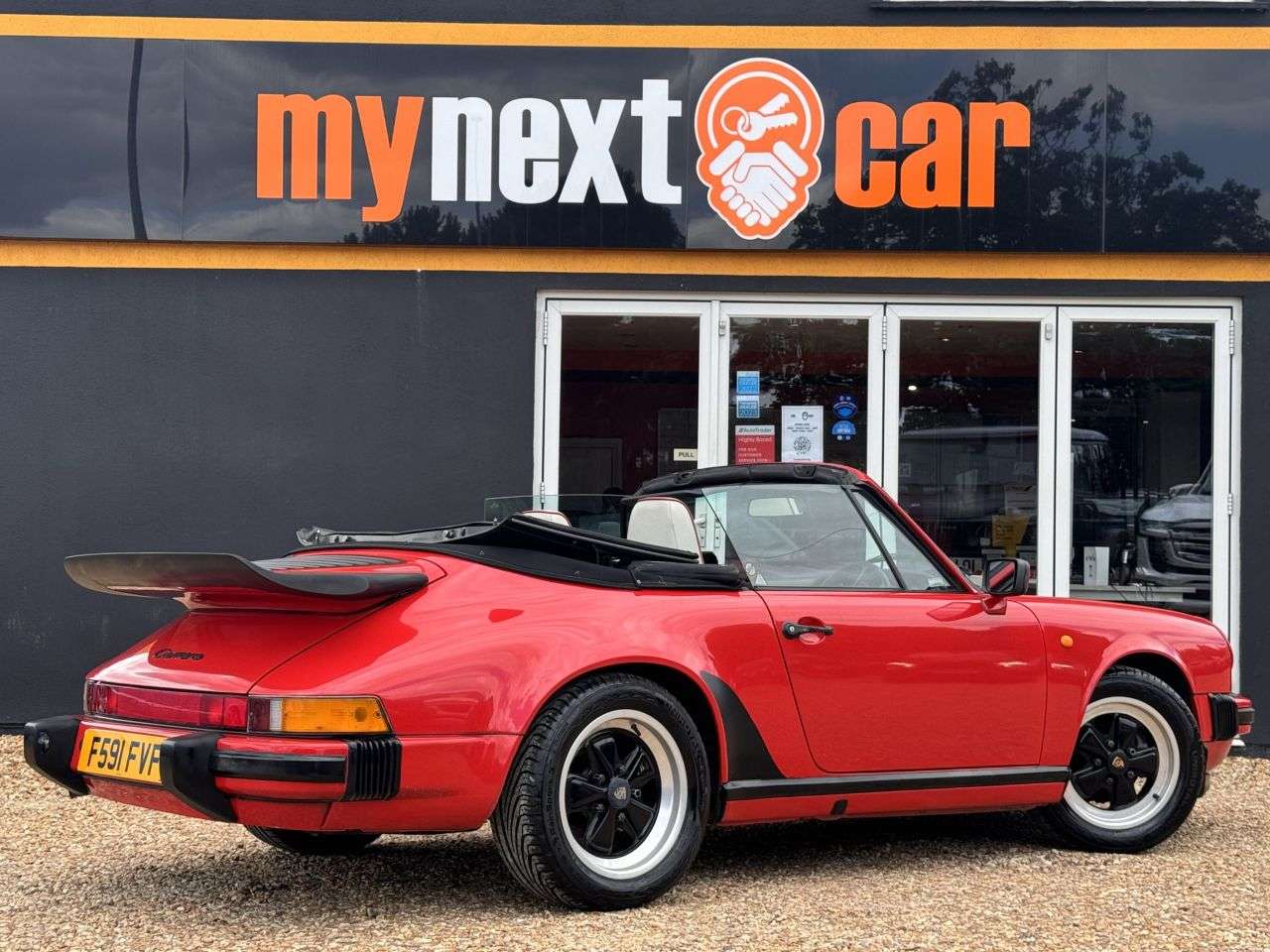 1989 PORSCHE 911 1989 PORSCHE 911