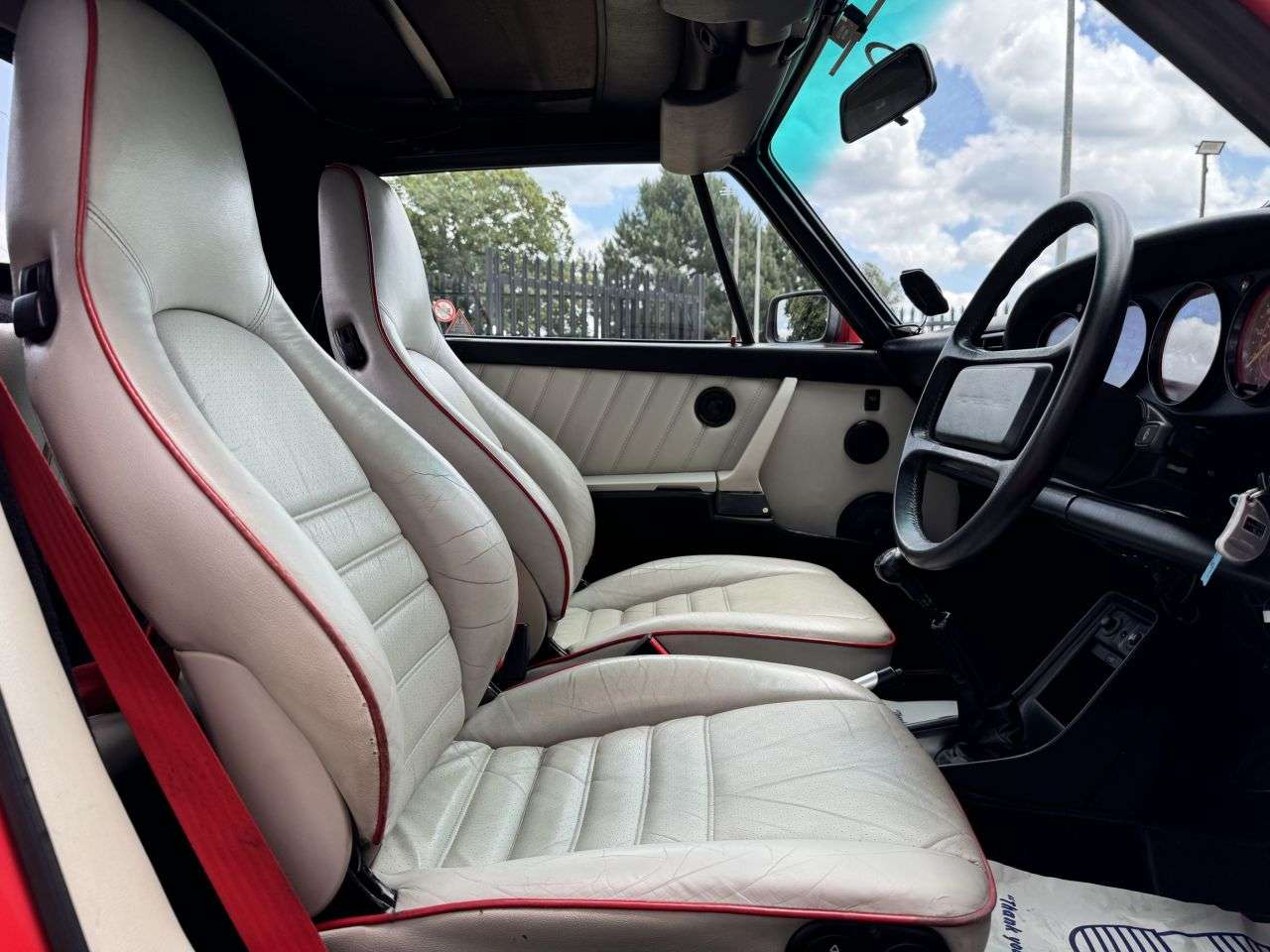 1989 PORSCHE 911 1989 PORSCHE 911