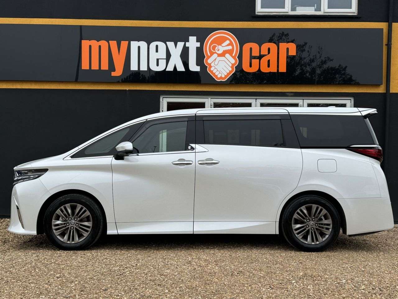 2023 TOYOTA ALPHARD 2023 TOYOTA ALPHARD