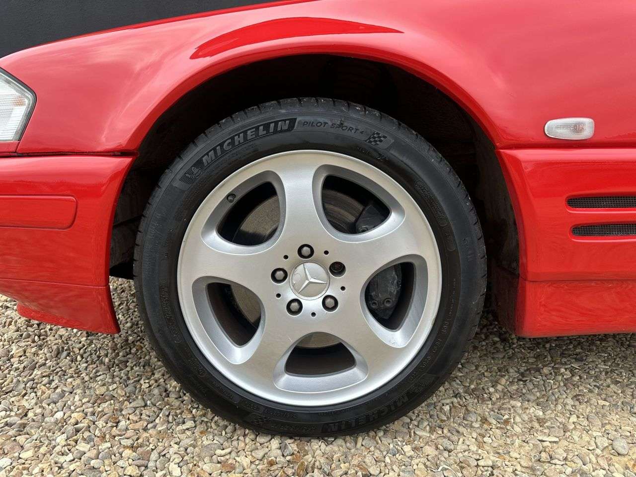 2000 MERCEDES-BENZ SL 320 2000 MERCEDES-BENZ SL 320