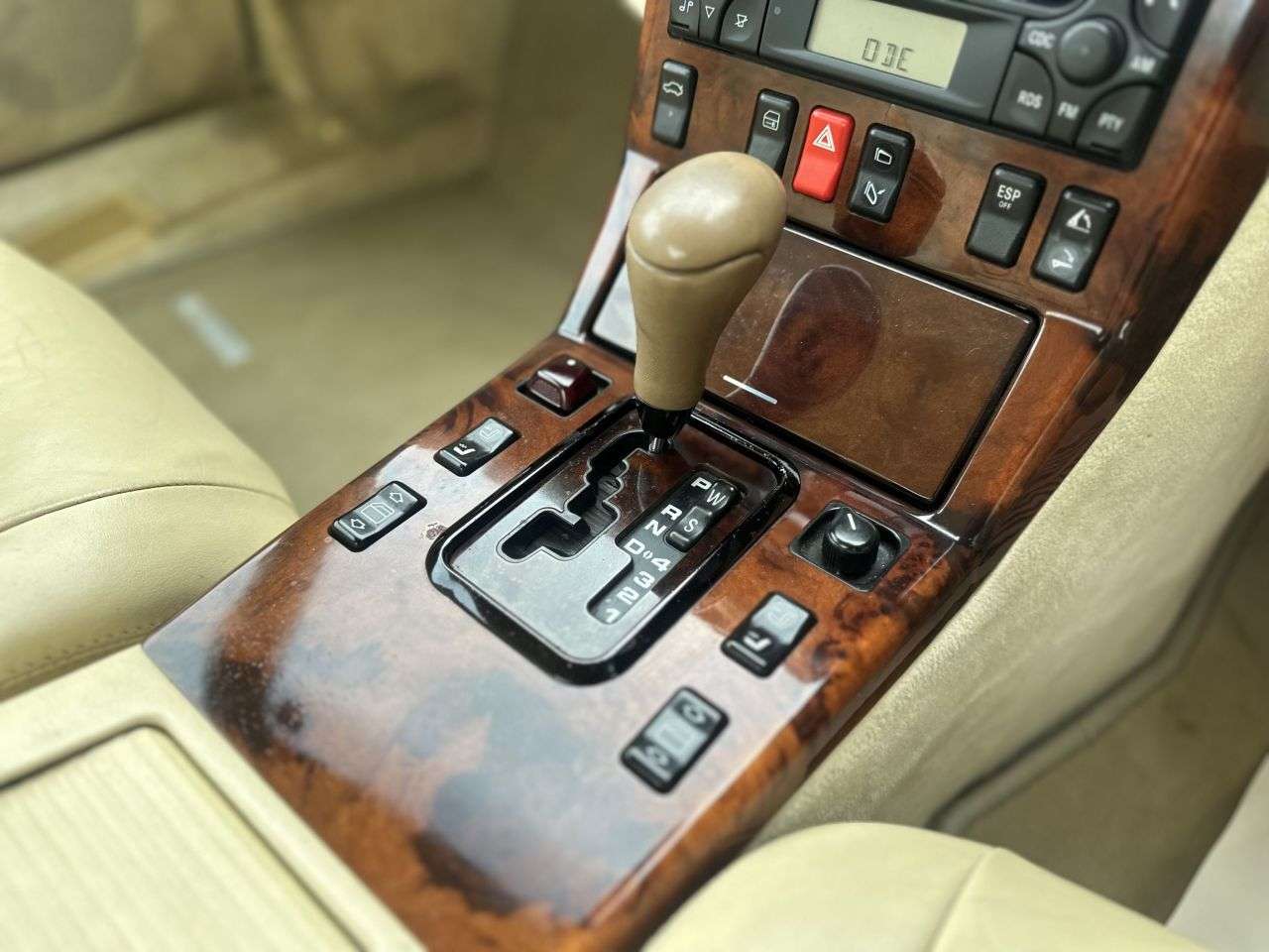 2000 MERCEDES-BENZ SL 320 2000 MERCEDES-BENZ SL 320