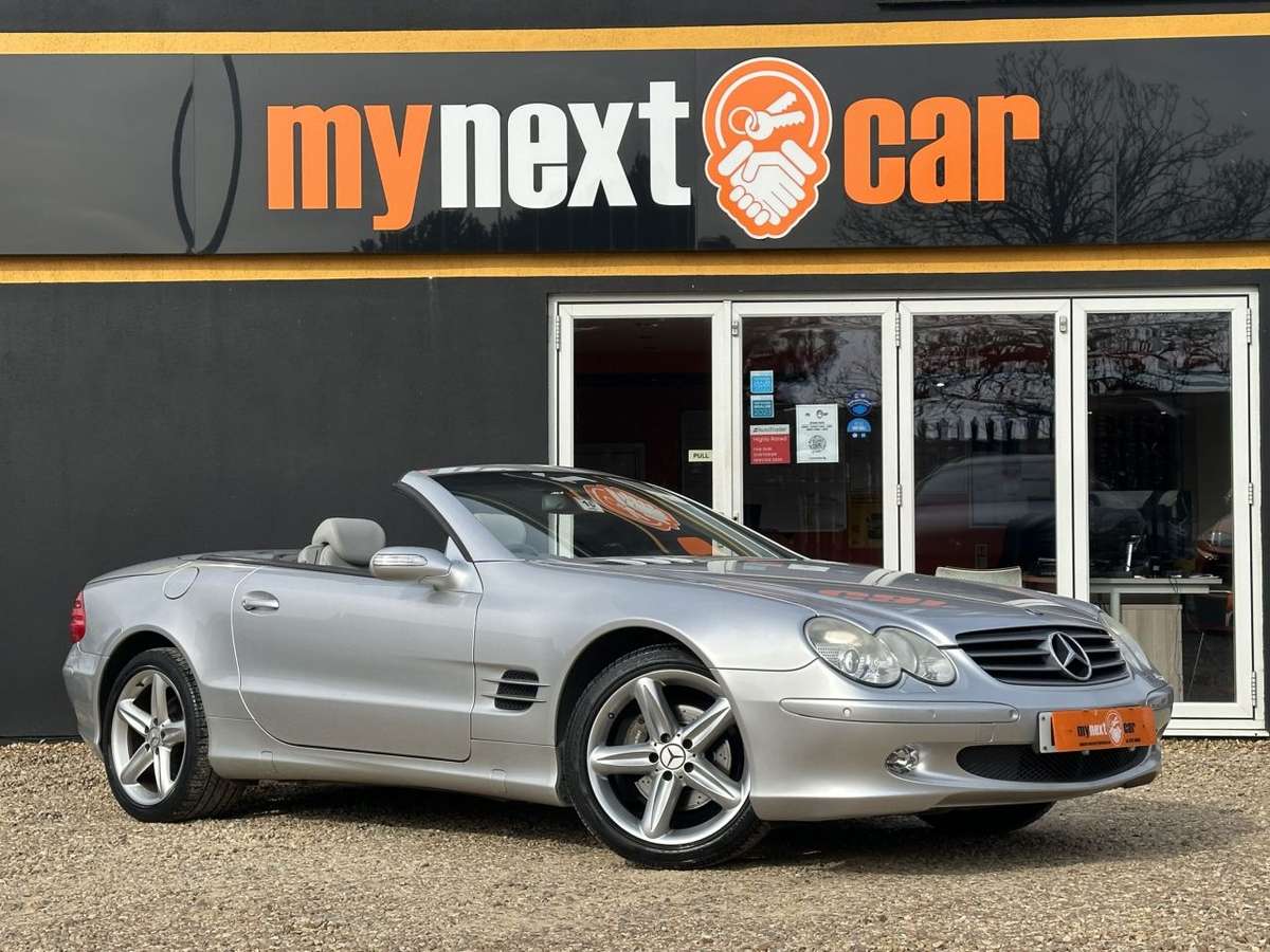 Check out this Mercedes-benz Sl 2004 Petrol Automatic