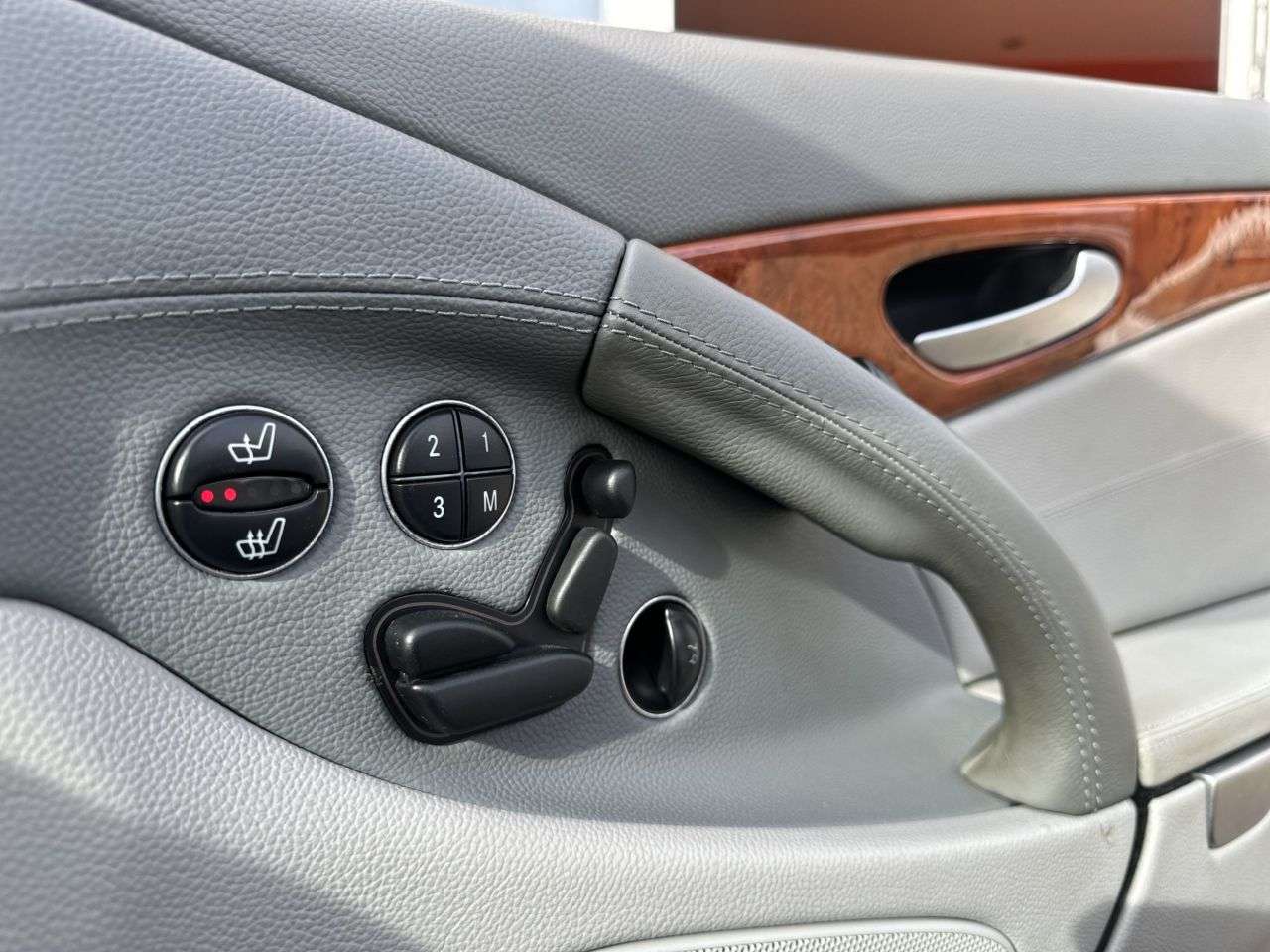 2004 MERCEDES-BENZ SL 2004 MERCEDES-BENZ SL