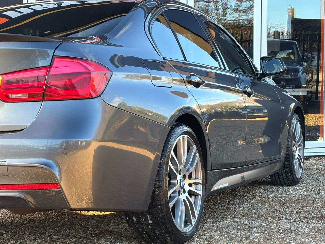 null BMW 3 SERIES null BMW 3 SERIES