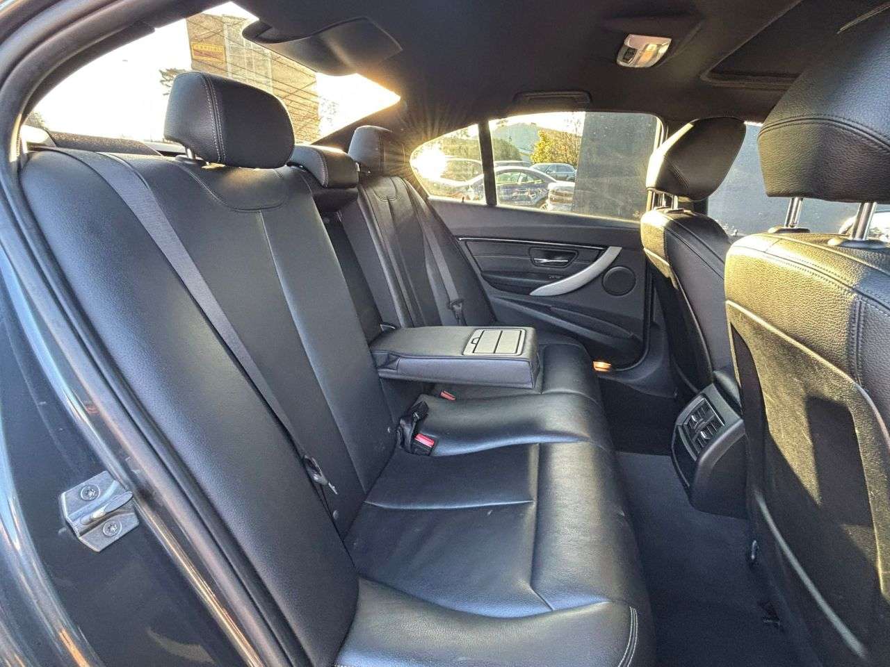 null BMW 3 SERIES null BMW 3 SERIES