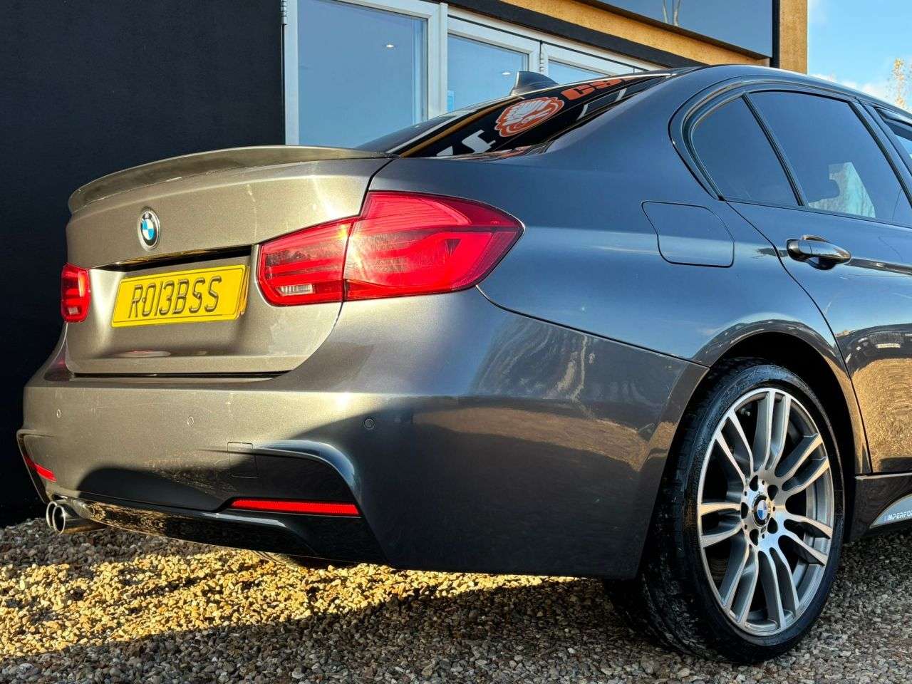 null BMW 3 SERIES null BMW 3 SERIES
