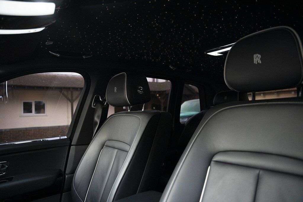 null ROLLS-ROYCE CULLINAN null ROLLS-ROYCE CULLINAN