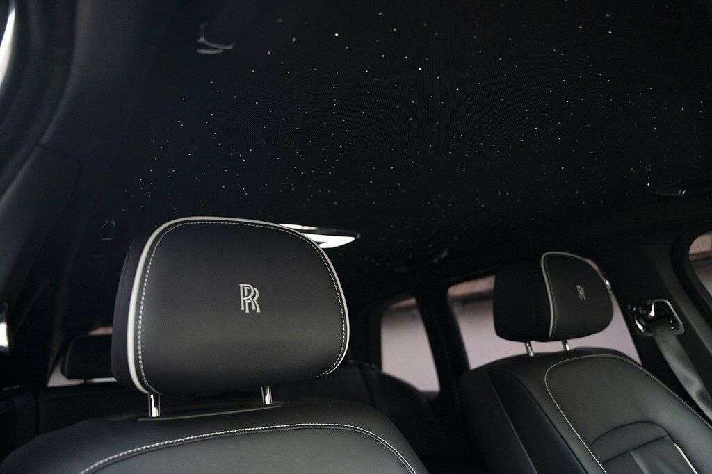 null ROLLS-ROYCE CULLINAN null ROLLS-ROYCE CULLINAN