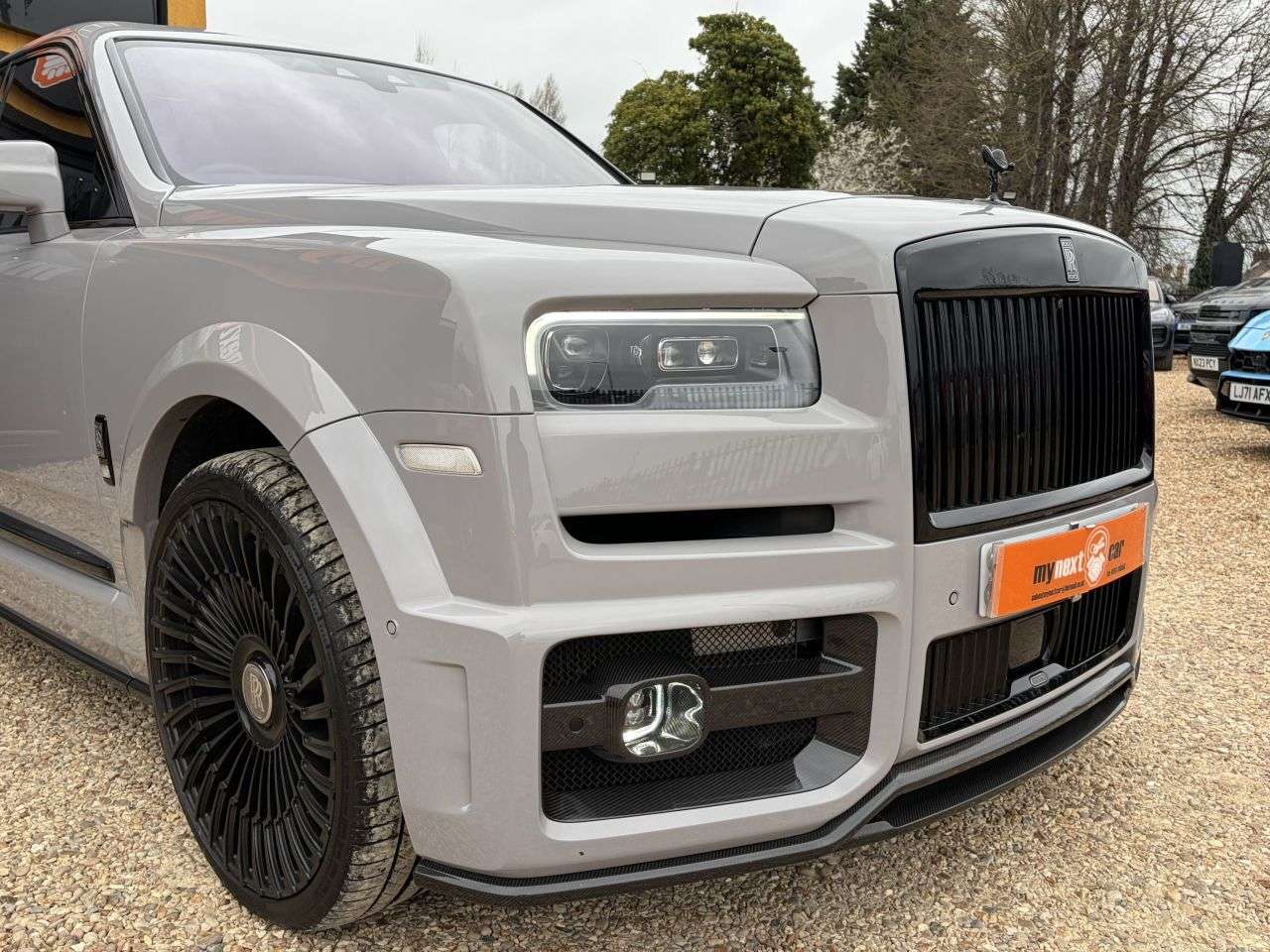 A 2022 ROLLS-ROYCE CULLINAN 6.75 V12 SUV 5dr Petrol Auto 4WD Euro 6 (563 bhp) HUGE SPEC + REAR THEATRE A 2022 ROLLS-ROYCE CULLINAN 6.75 V12 SUV 5dr Petrol Auto 4WD Euro 6 (563 bhp) HUGE SPEC + REAR THEATRE