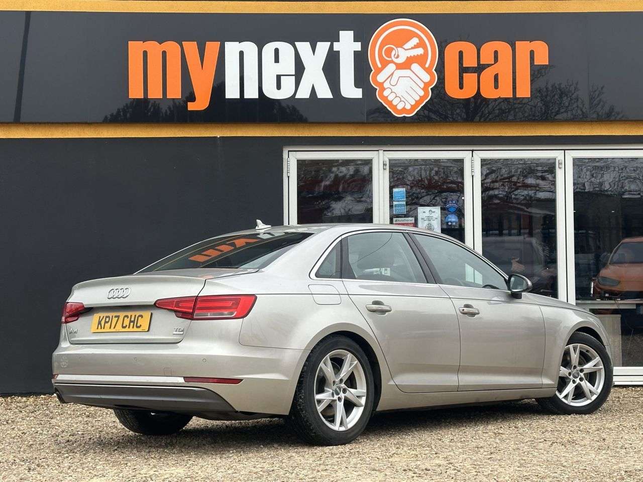 2017 AUDI A4 2017 AUDI A4