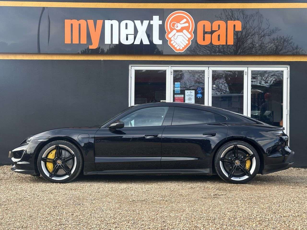 2020 PORSCHE TAYCAN 2020 PORSCHE TAYCAN