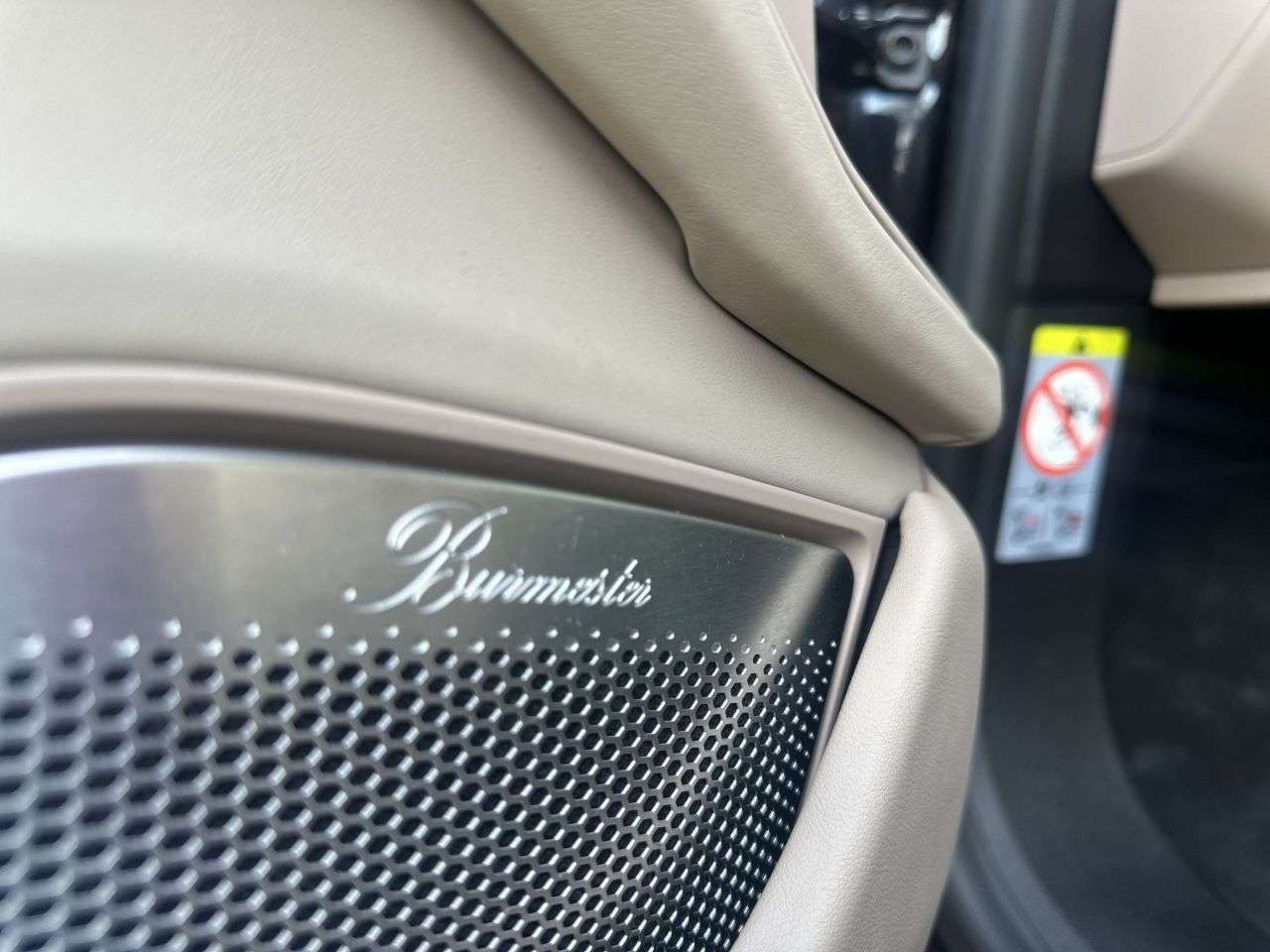 2020 PORSCHE TAYCAN 2020 PORSCHE TAYCAN