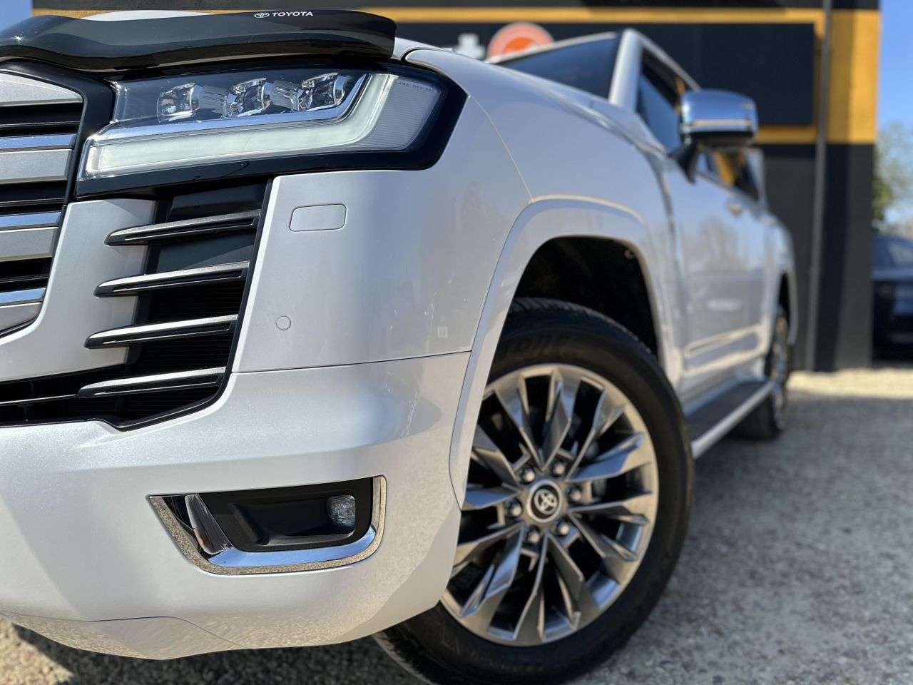 null TOYOTA LAND CRUISER null TOYOTA LAND CRUISER