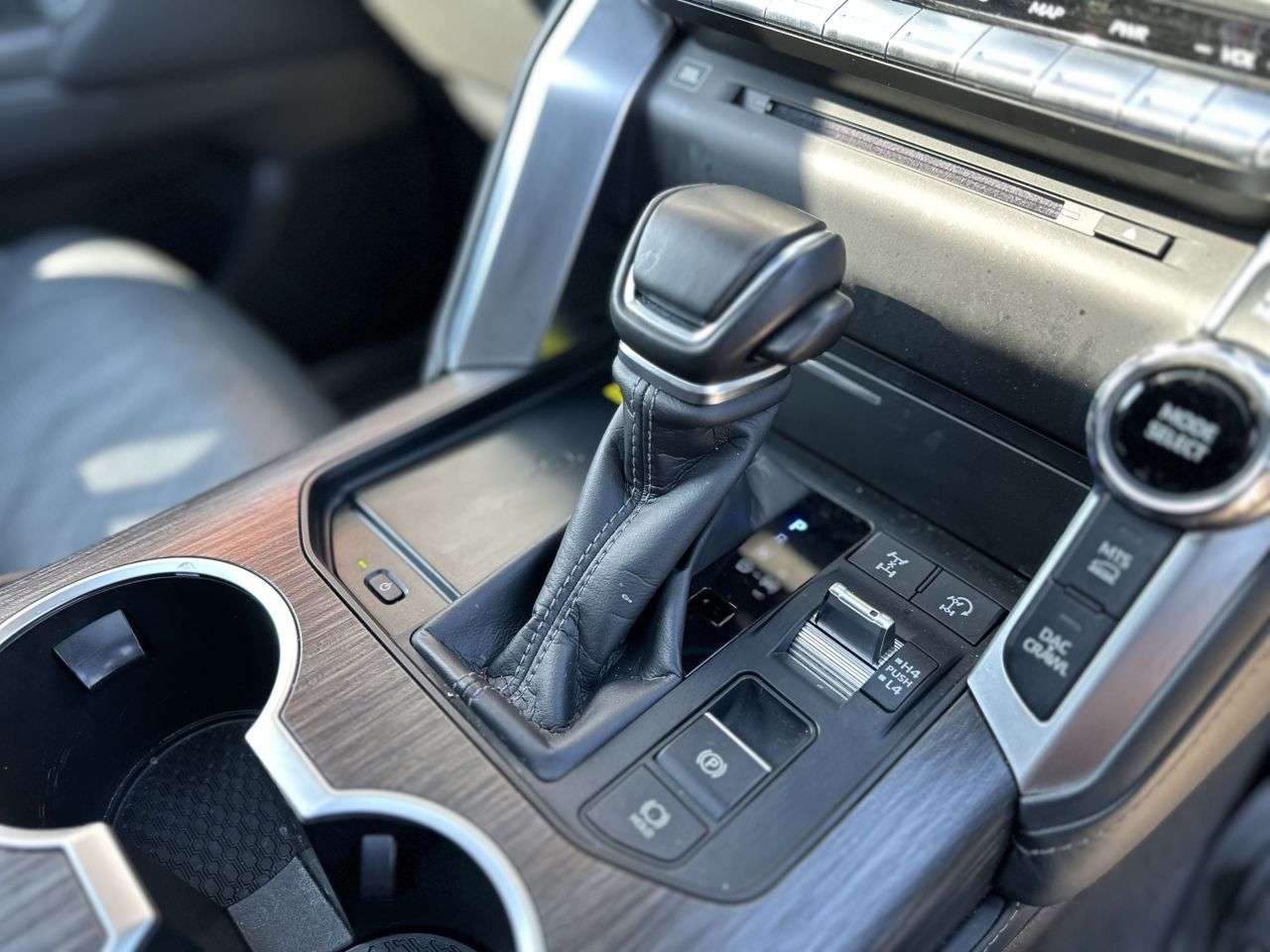 null TOYOTA LAND CRUISER null TOYOTA LAND CRUISER