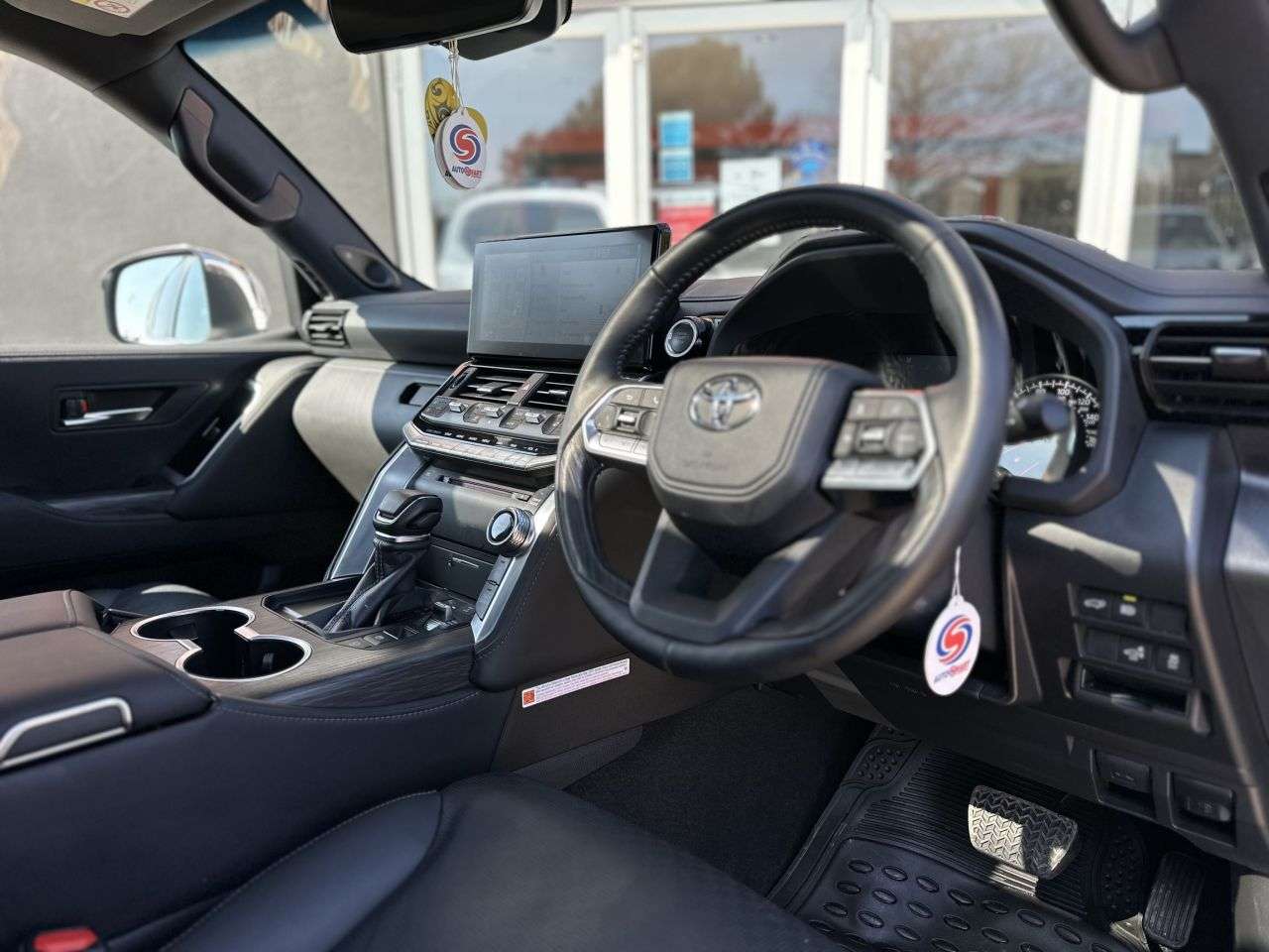 null TOYOTA LAND CRUISER null TOYOTA LAND CRUISER