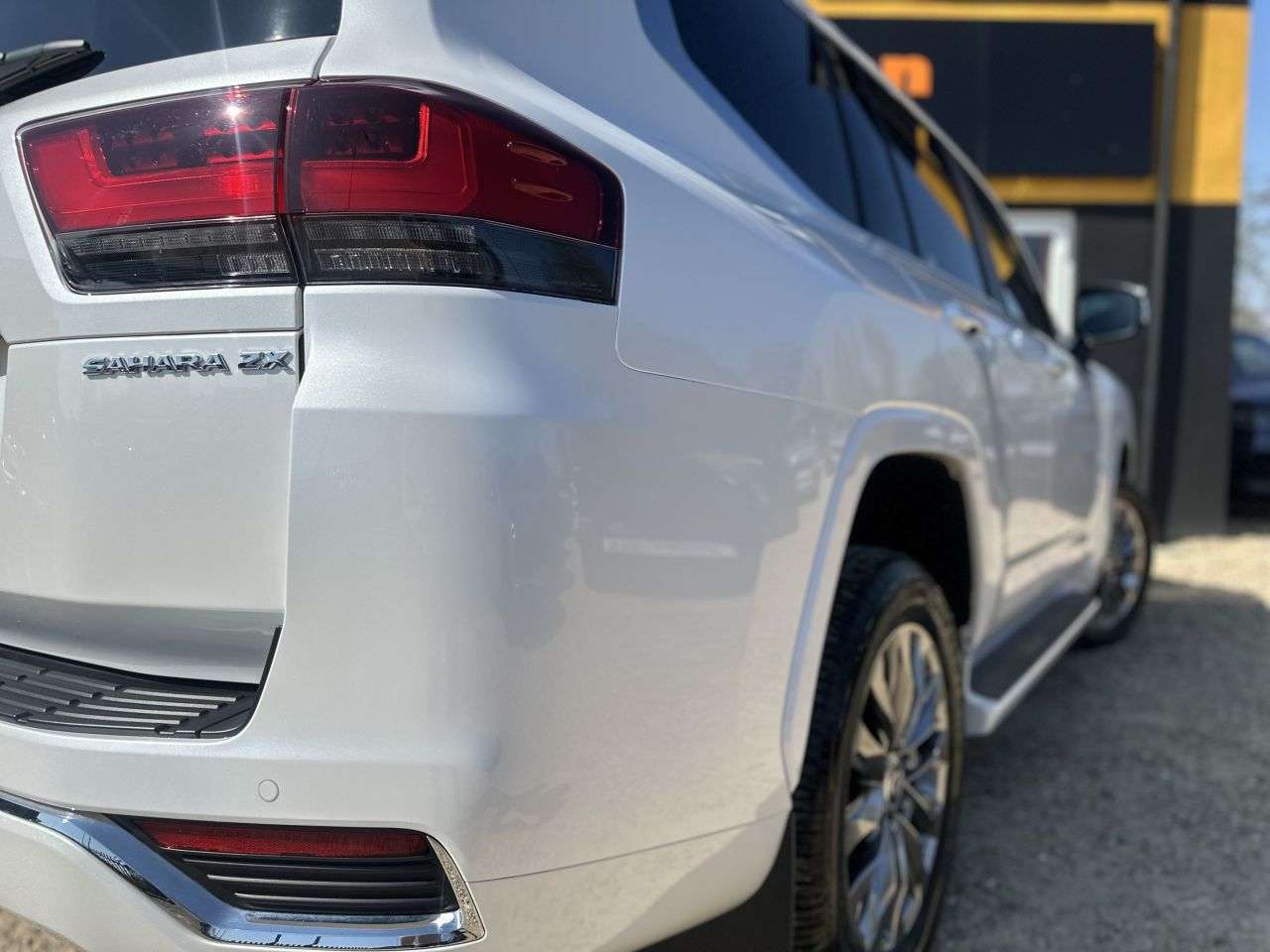 null TOYOTA LAND CRUISER null TOYOTA LAND CRUISER