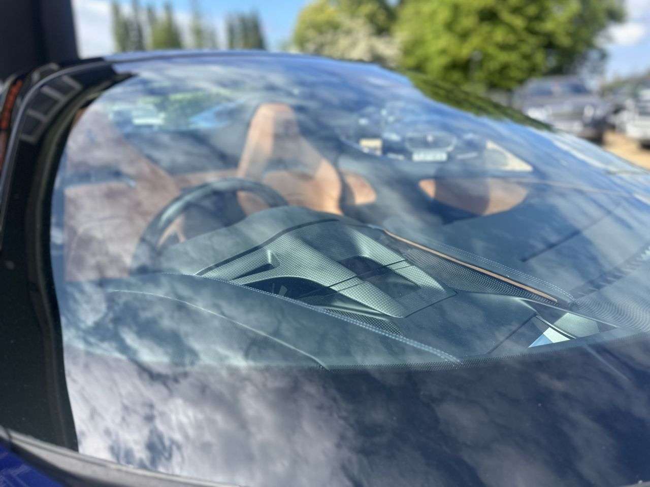 null FERRARI SF90 SPIDER null FERRARI SF90 SPIDER