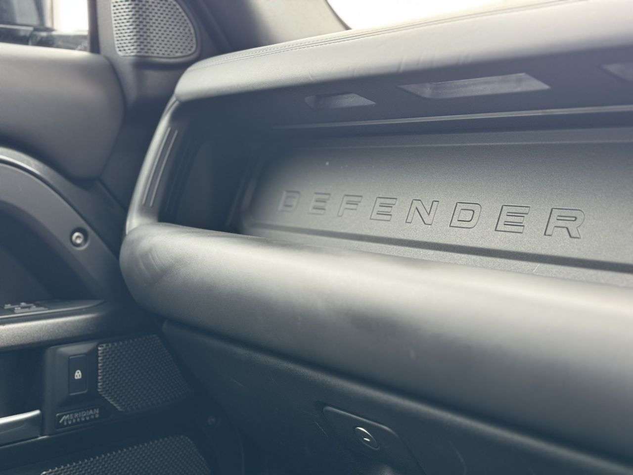 2023 LAND ROVER DEFENDER 2023 LAND ROVER DEFENDER