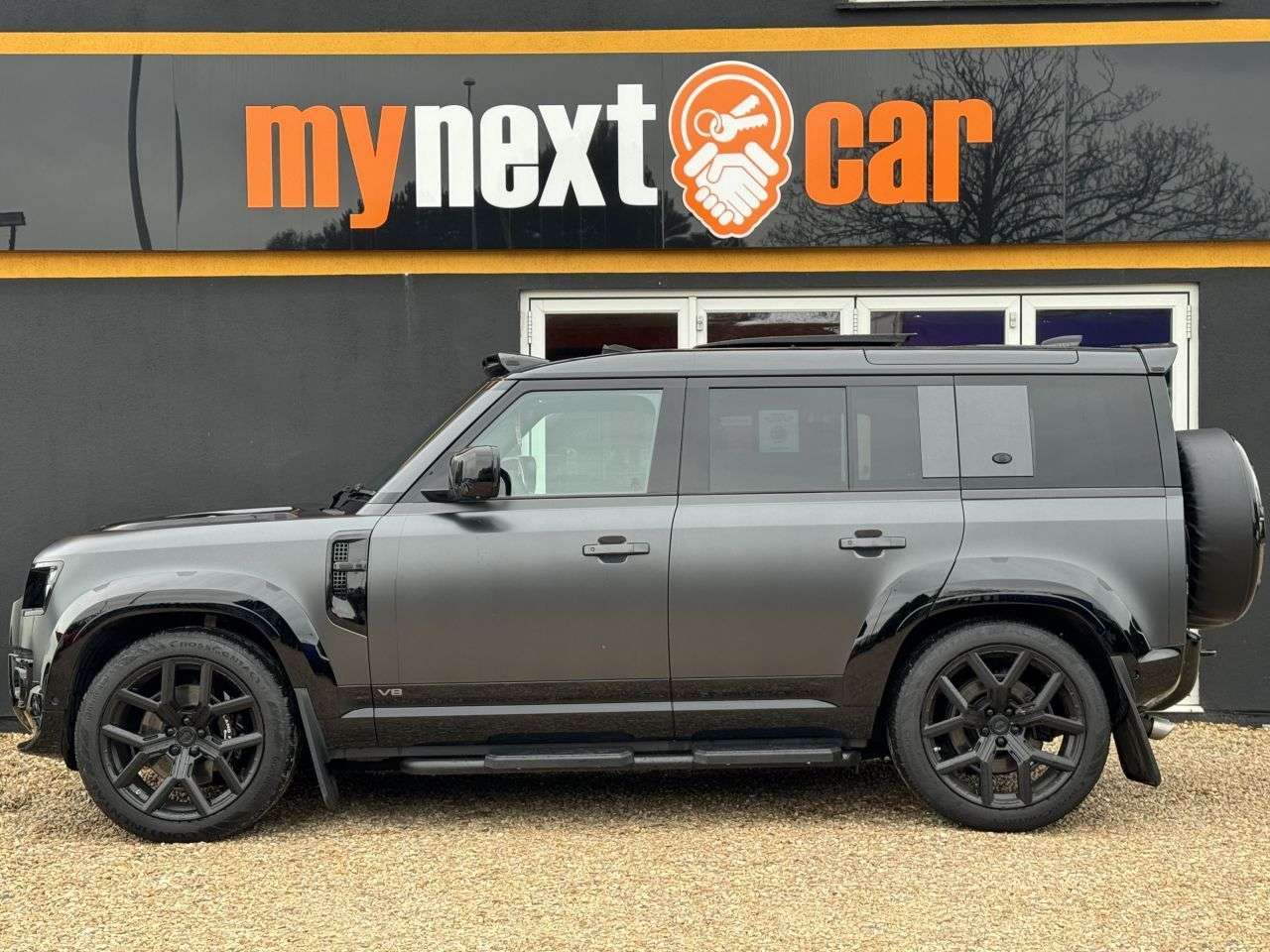 2023 LAND ROVER DEFENDER 2023 LAND ROVER DEFENDER