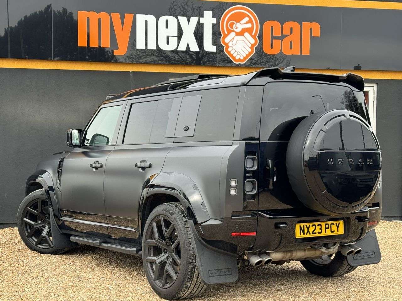 2023 LAND ROVER DEFENDER 2023 LAND ROVER DEFENDER