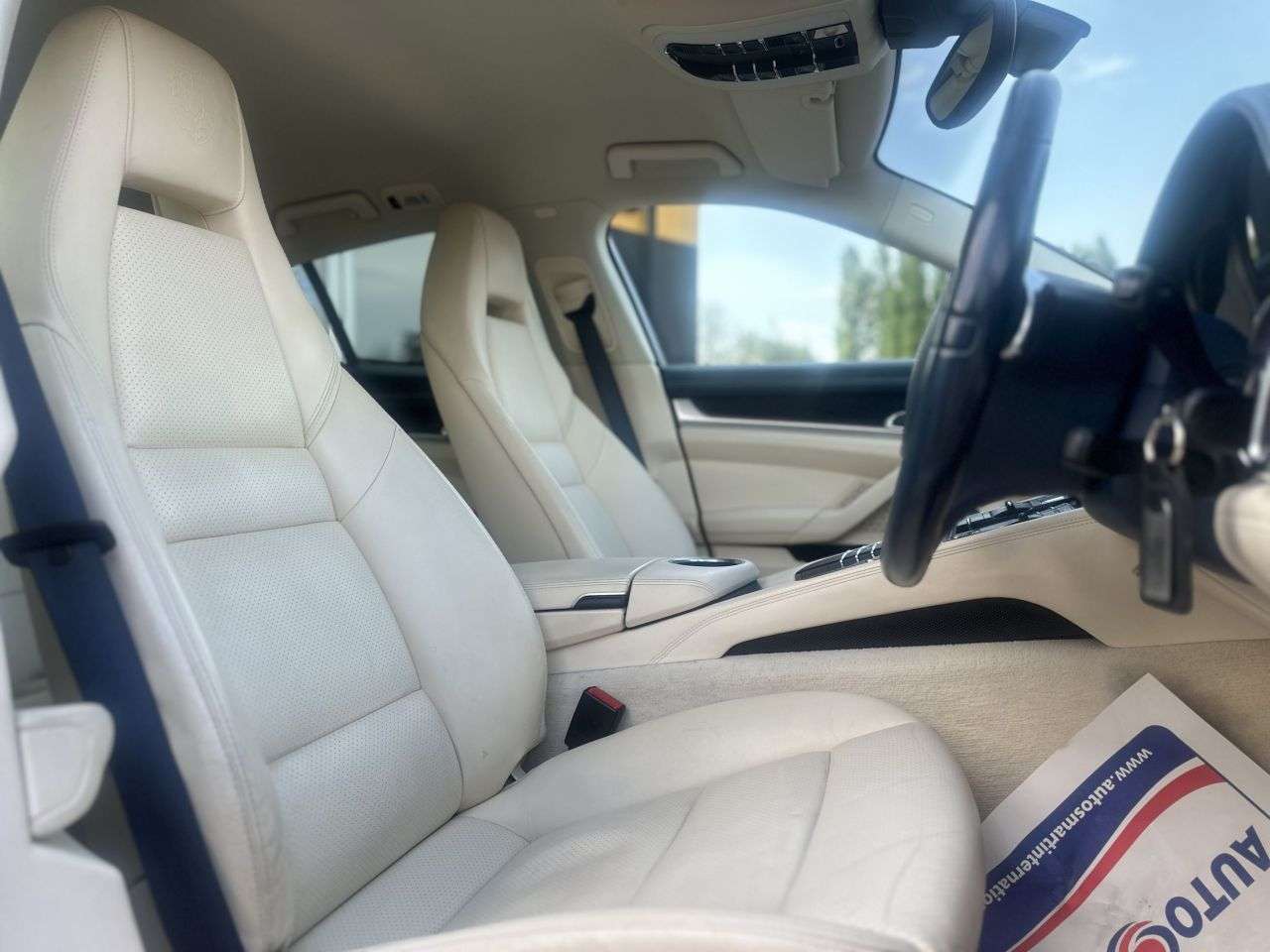 2010 PORSCHE PANAMERA 2010 PORSCHE PANAMERA