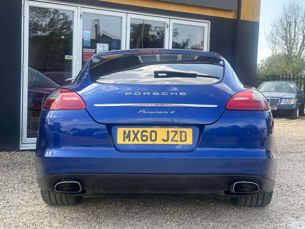 2010 PORSCHE PANAMERA 2010 PORSCHE PANAMERA