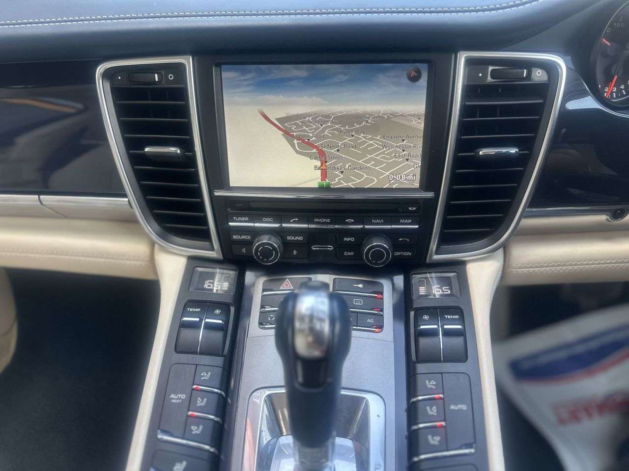 2010 PORSCHE PANAMERA 2010 PORSCHE PANAMERA