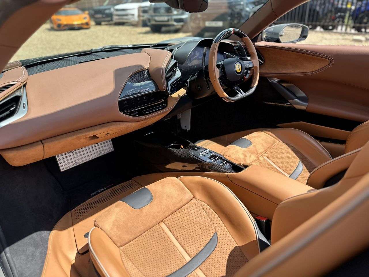 null FERRARI SF90 SPIDER null FERRARI SF90 SPIDER