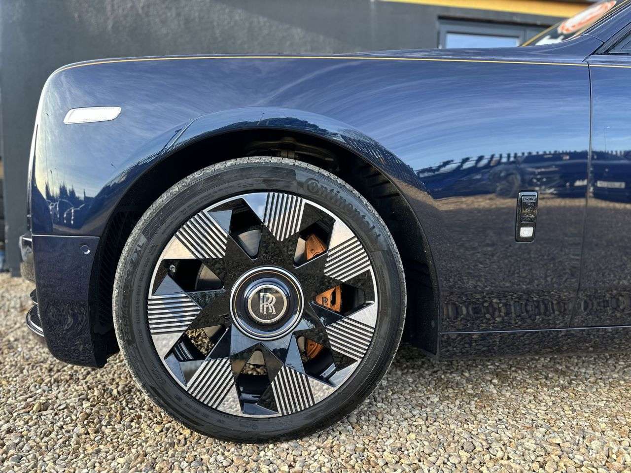 2025 ROLLS-ROYCE PHANTOM 2025 ROLLS-ROYCE PHANTOM