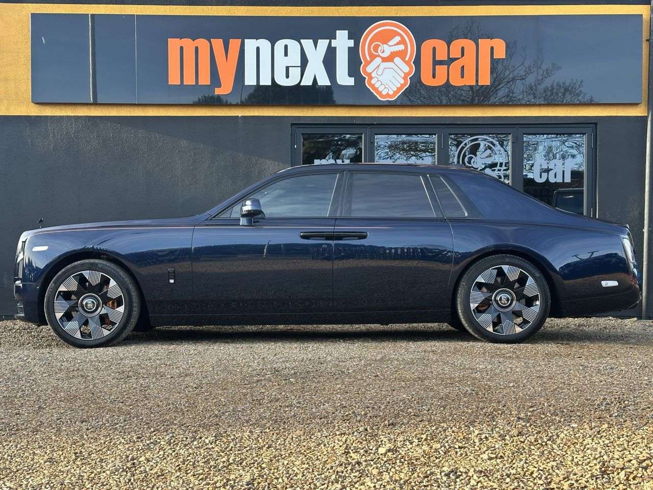 2025 ROLLS-ROYCE PHANTOM 2025 ROLLS-ROYCE PHANTOM