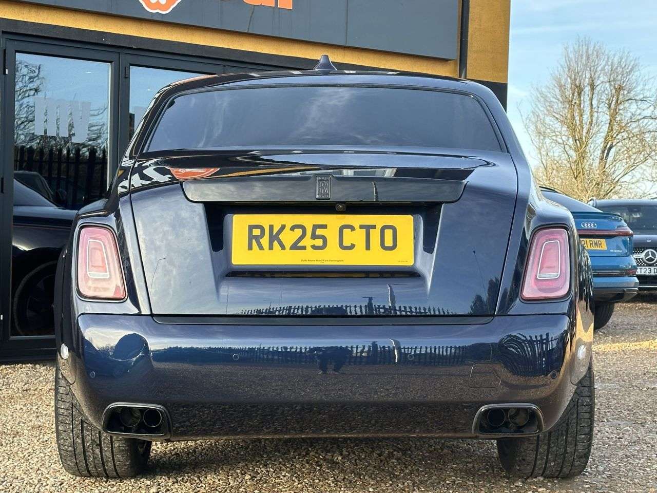 2025 ROLLS-ROYCE PHANTOM 2025 ROLLS-ROYCE PHANTOM