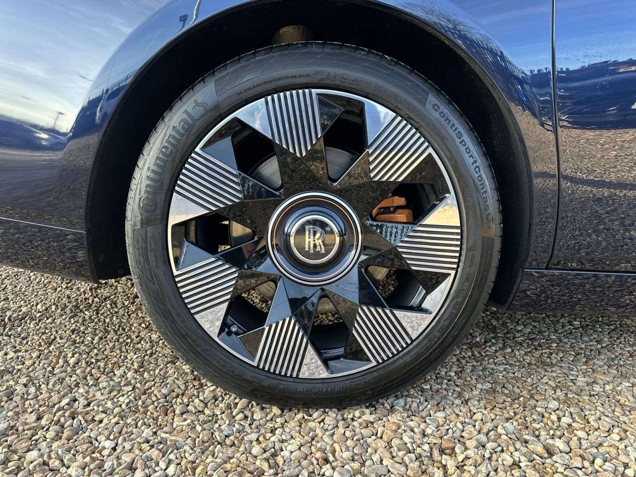 2025 ROLLS-ROYCE PHANTOM 2025 ROLLS-ROYCE PHANTOM