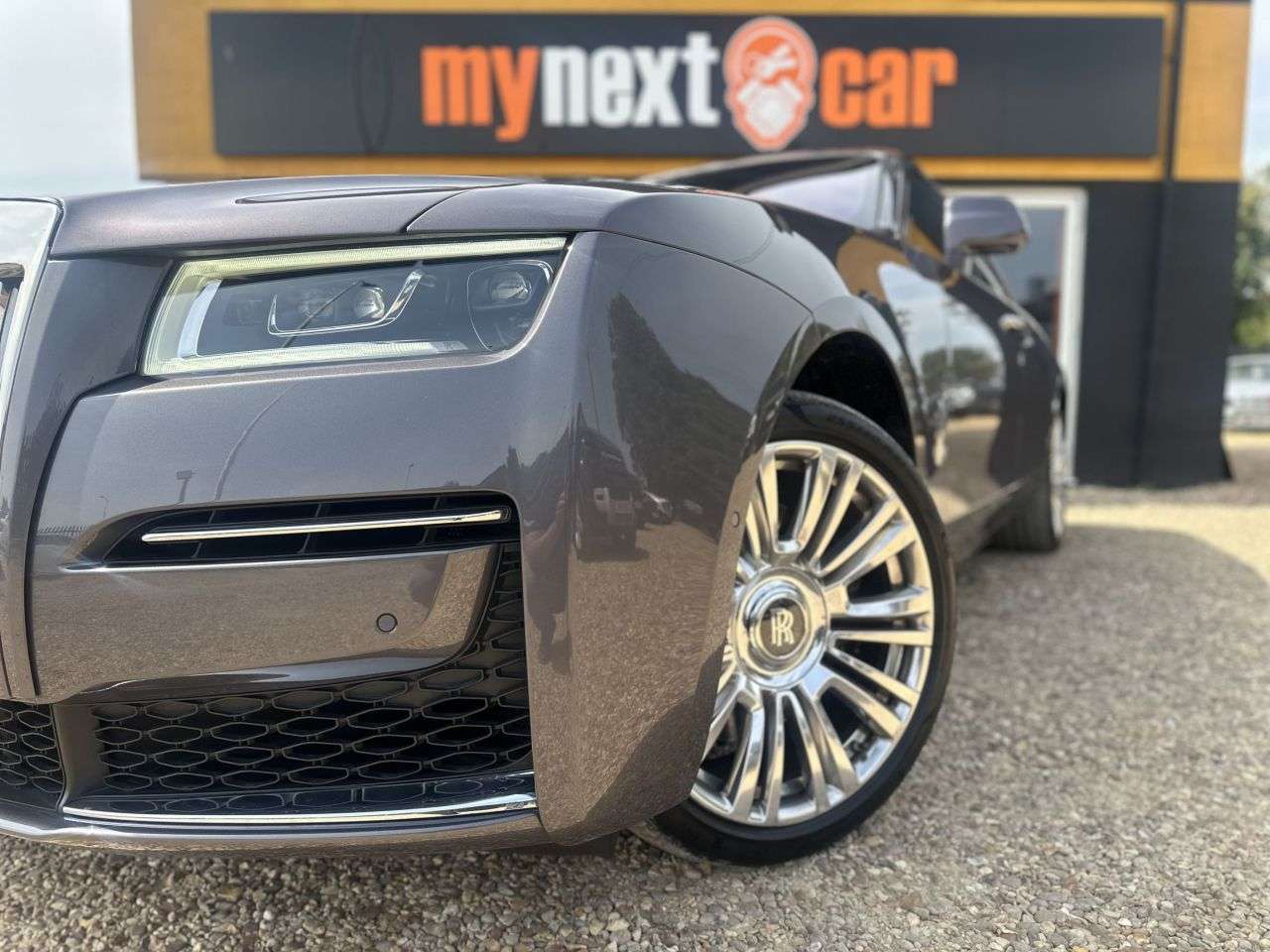 2021 ROLLS-ROYCE GHOST 2021 ROLLS-ROYCE GHOST