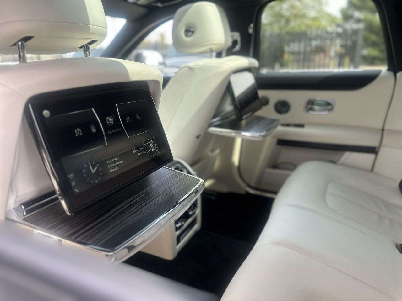 2021 ROLLS-ROYCE GHOST 2021 ROLLS-ROYCE GHOST