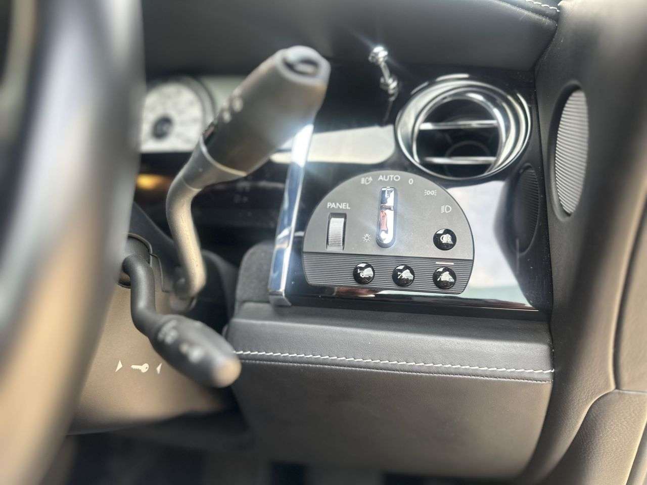 2016 ROLLS-ROYCE DAWN 2016 ROLLS-ROYCE DAWN