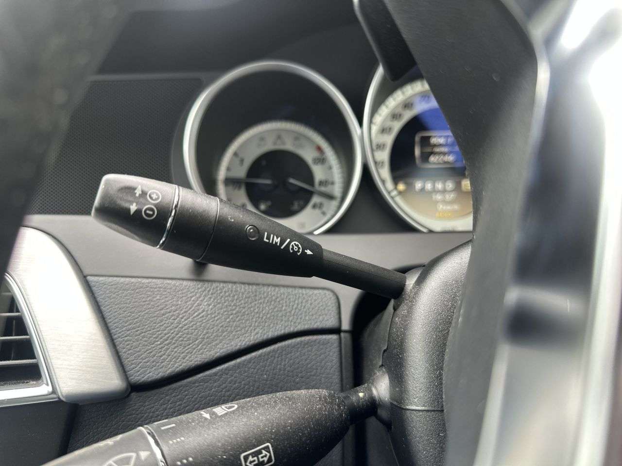 2012 MERCEDES-BENZ C-CLASS 2012 MERCEDES-BENZ C-CLASS