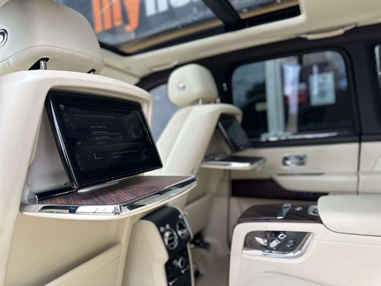 2018 ROLLS-ROYCE CULLINAN 2018 ROLLS-ROYCE CULLINAN