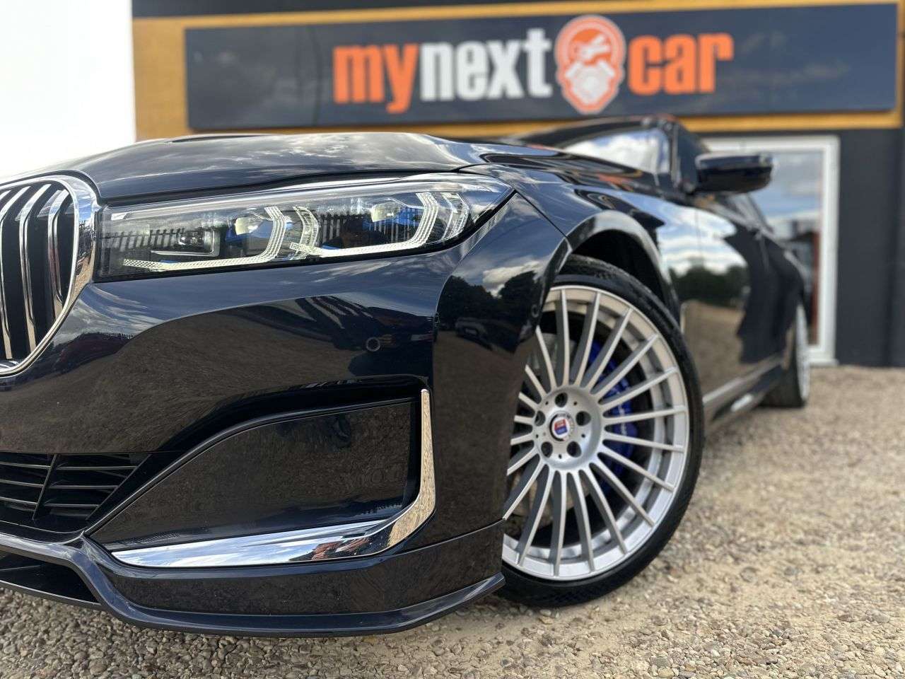 2022 BMW ALPINA B7 2022 BMW ALPINA B7