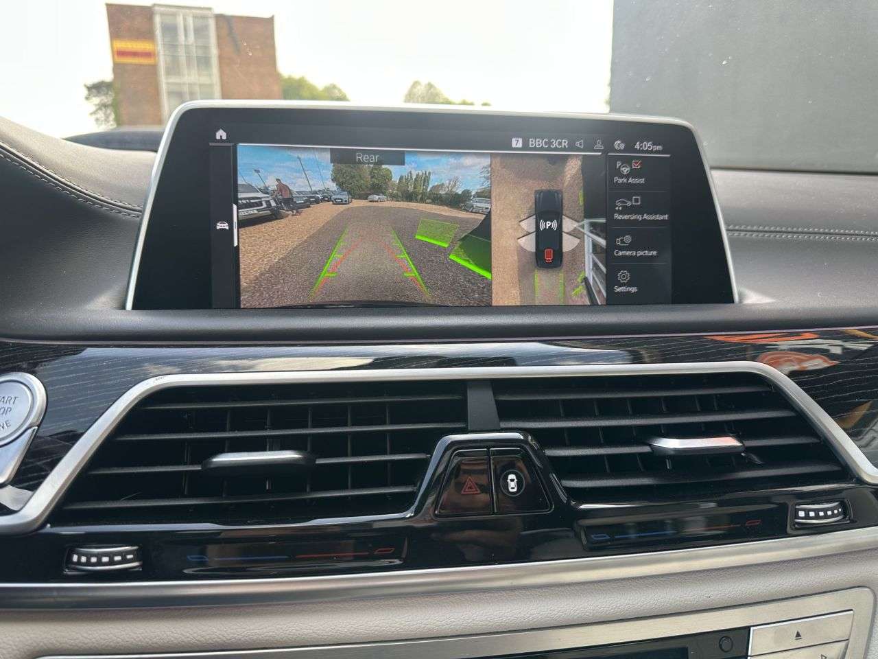 2022 BMW ALPINA B7 2022 BMW ALPINA B7