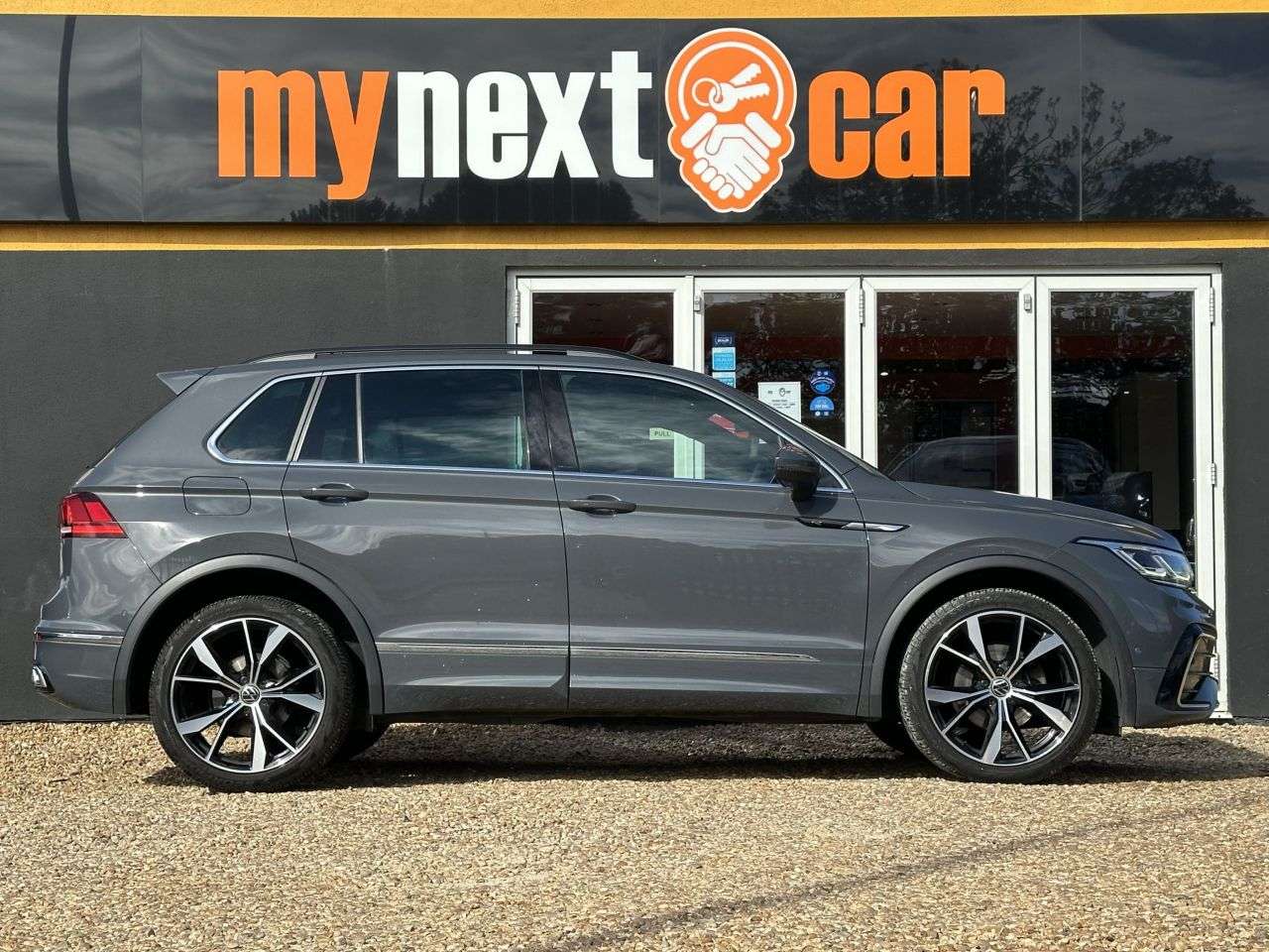 2022 VOLKSWAGEN TIGUAN 2022 VOLKSWAGEN TIGUAN