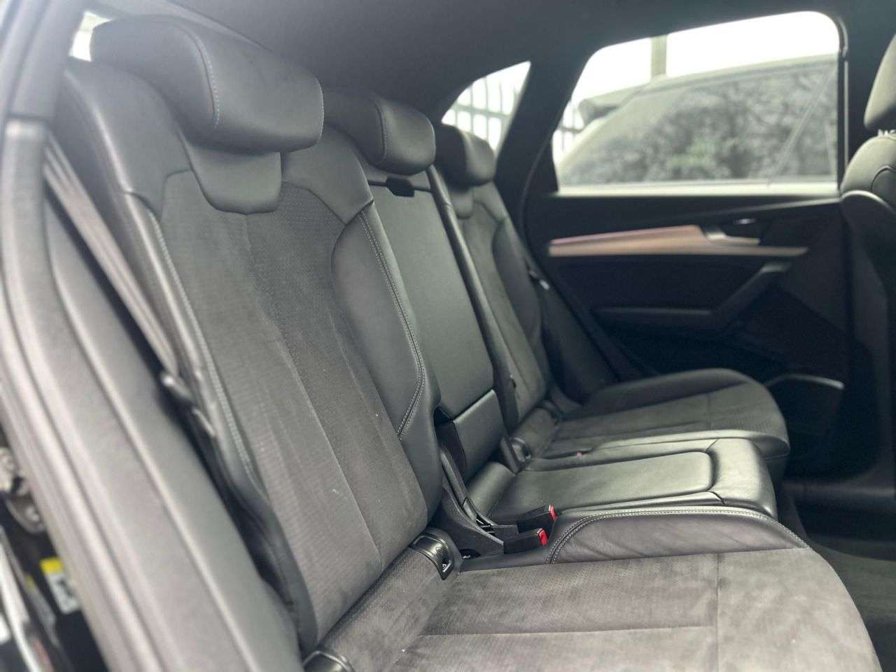 2021 AUDI Q5 2021 AUDI Q5