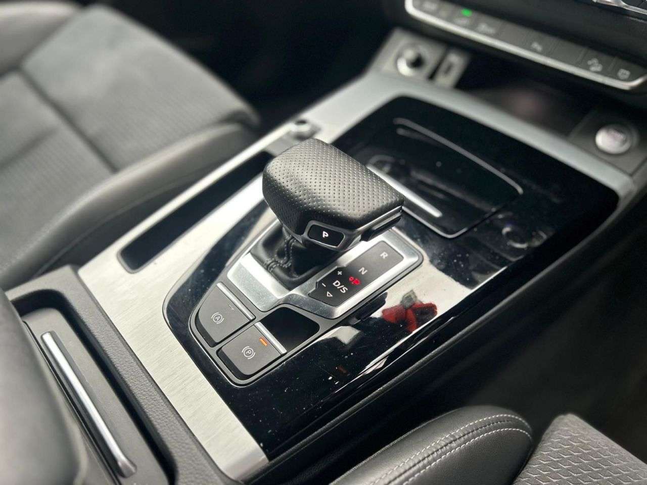 2021 AUDI Q5 2021 AUDI Q5