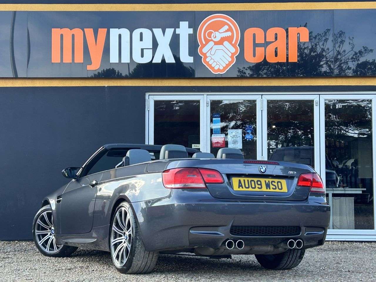 2009 BMW M3 2009 BMW M3