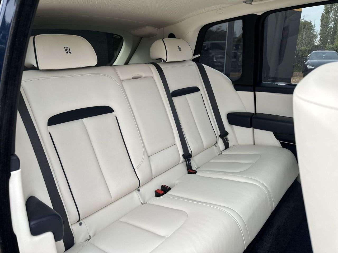 2021 ROLLS-ROYCE CULLINAN 2021 ROLLS-ROYCE CULLINAN