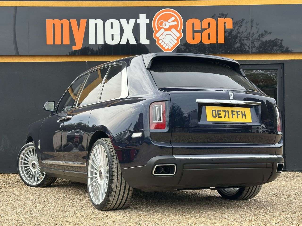 2021 ROLLS-ROYCE CULLINAN 2021 ROLLS-ROYCE CULLINAN