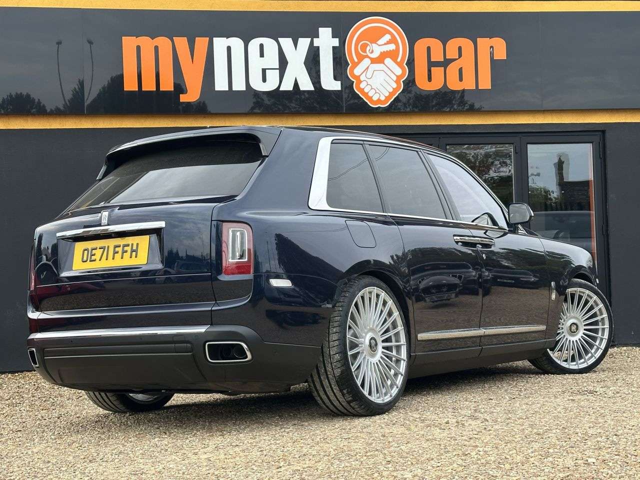 2021 ROLLS-ROYCE CULLINAN 2021 ROLLS-ROYCE CULLINAN