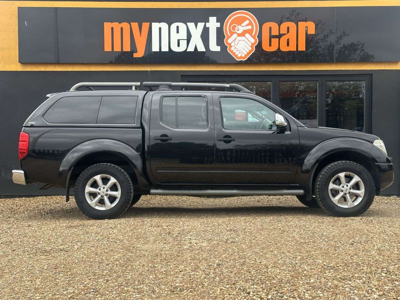 2010 NISSAN NAVARA 2010 NISSAN NAVARA