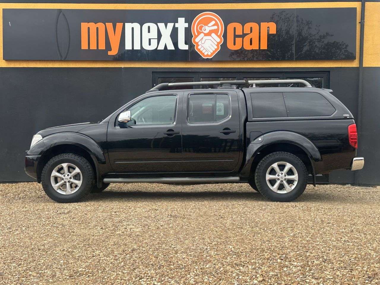 2010 NISSAN NAVARA 2010 NISSAN NAVARA