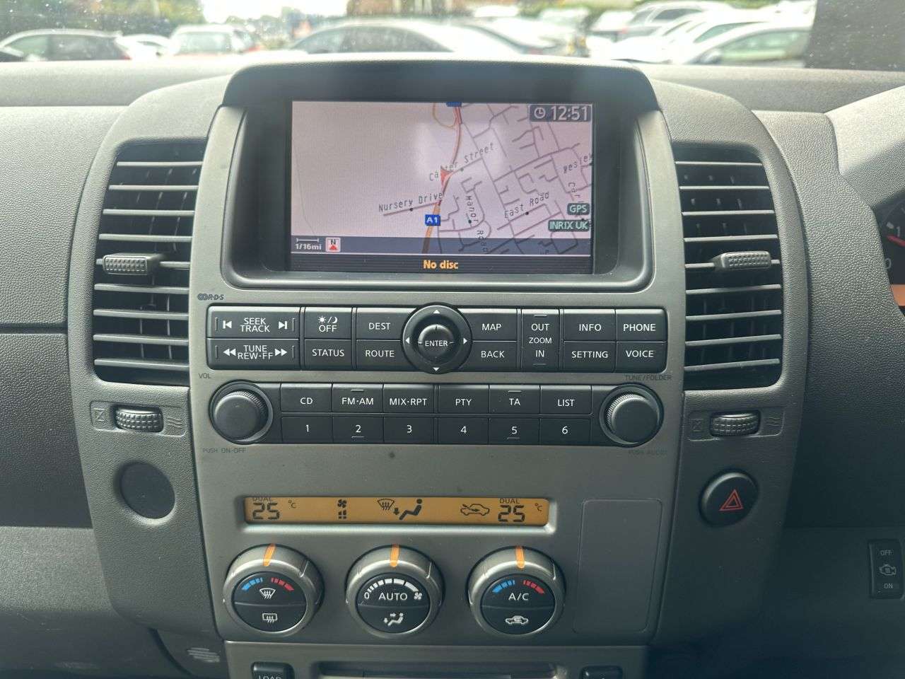 2010 NISSAN NAVARA 2010 NISSAN NAVARA